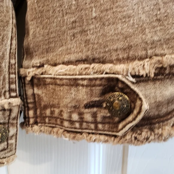 DG2 by Diane Gilman brown denim jacket with bling - Picture 8 of 11